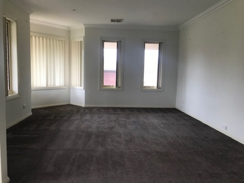 1 Cusack Way, Lynbrook VIC 3975