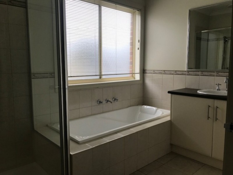1 Cusack Way, Lynbrook VIC 3975