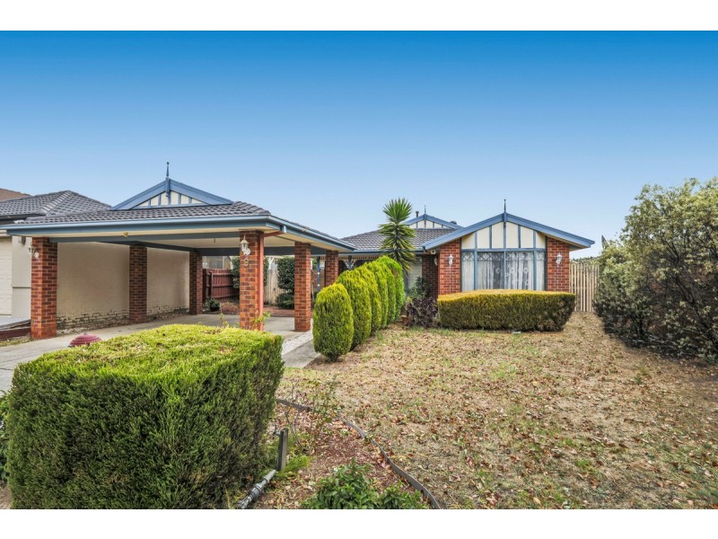 9 Canterbury Close, Narre Warren VIC 3805