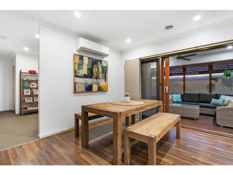 5 Peregrine Street, Cranbourne North VIC 3977