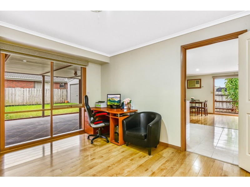9 Ainsleigh Court, Narre Warren VIC 3805