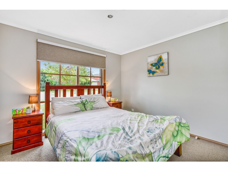 9 Ainsleigh Court, Narre Warren VIC 3805