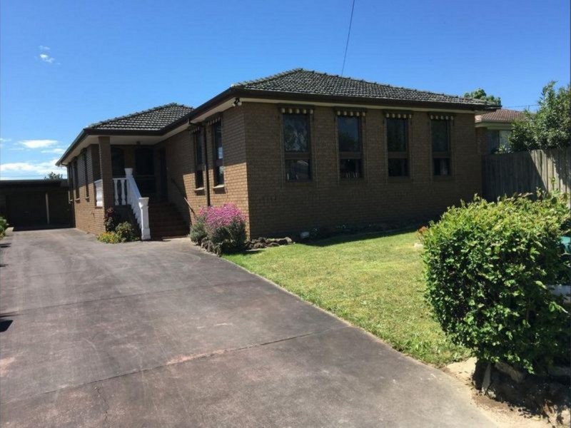 15 Lancaster Avenue, Narre Warren VIC 3805