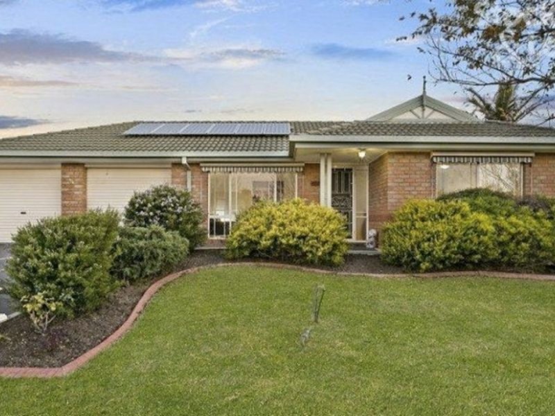 74 Kingston Avenue, Narre Warren South VIC 3805