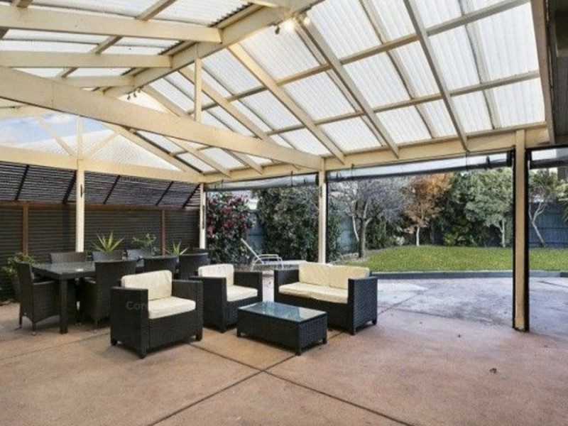 74 Kingston Avenue, Narre Warren South VIC 3805