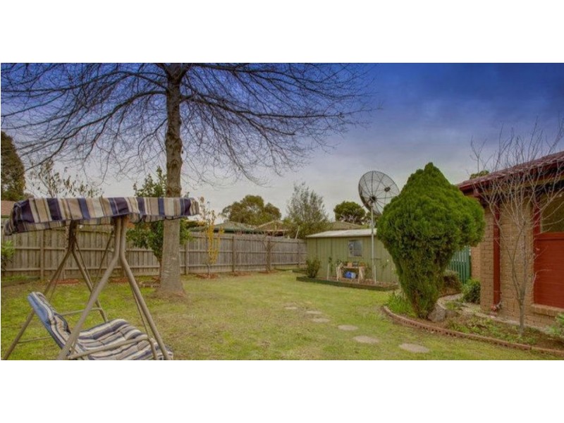 6 Darling Way, Narre Warren VIC 3805