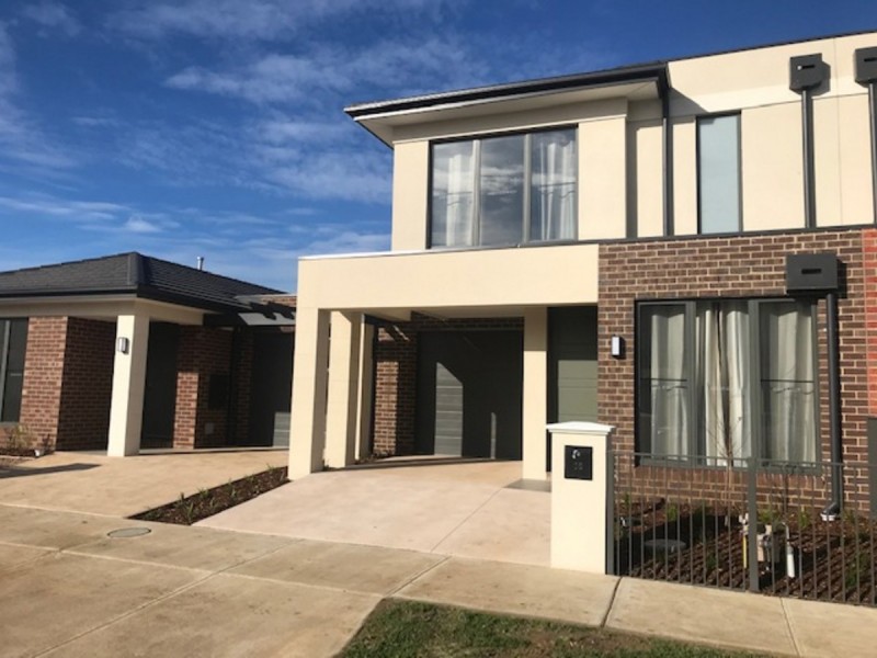 16 Juncus Street, Narre Warren VIC 3805