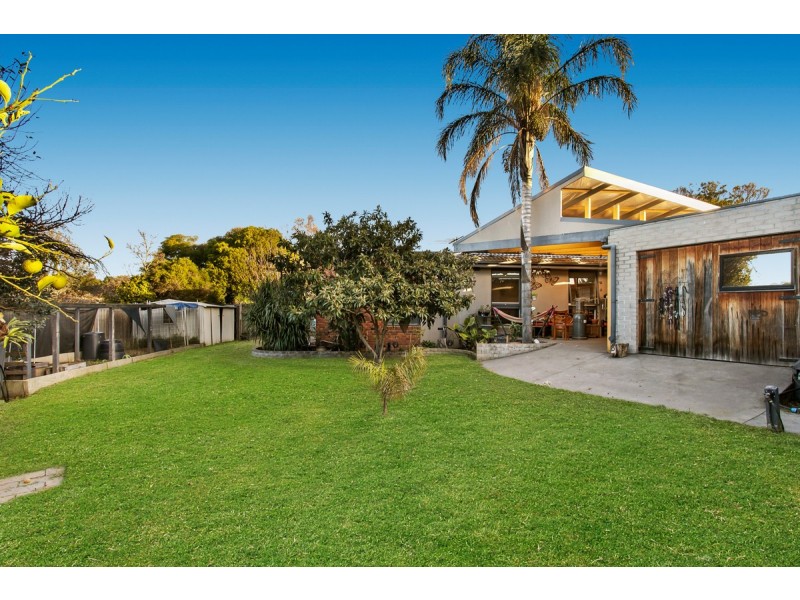 12 Briar Close, Narre Warren VIC 3805