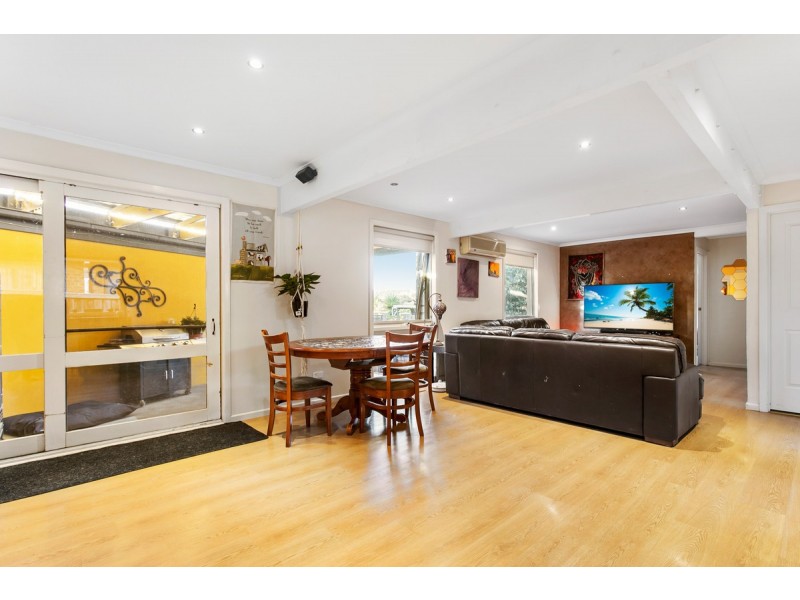 12 Briar Close, Narre Warren VIC 3805