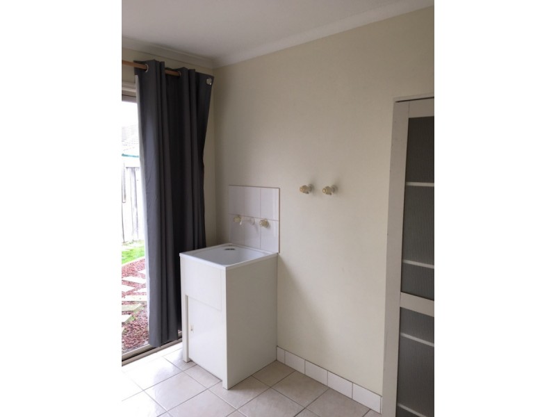 24 Hallmark Drive, Narre Warren South VIC 3805