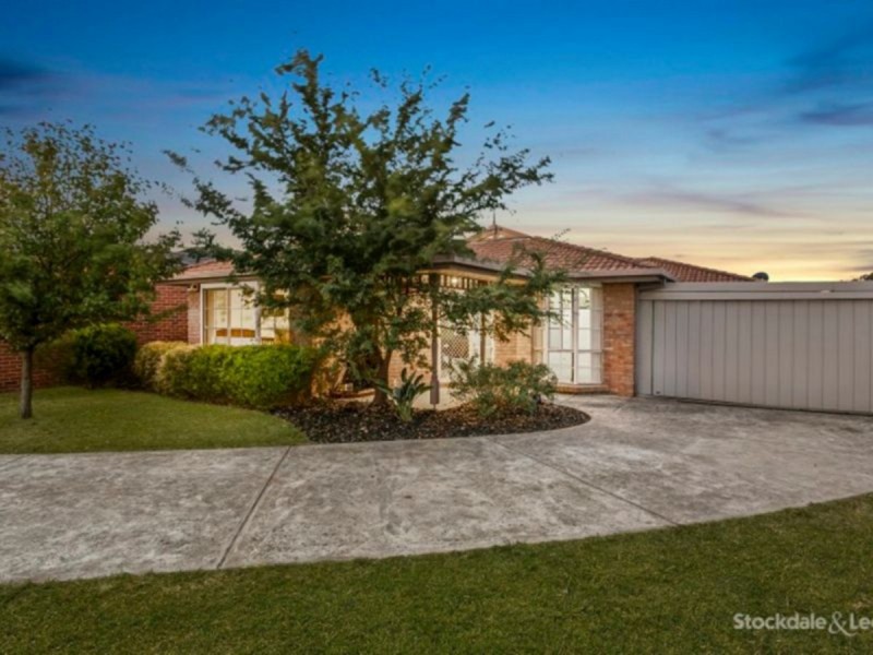 10 Angel Close, Narre Warren South VIC 3805