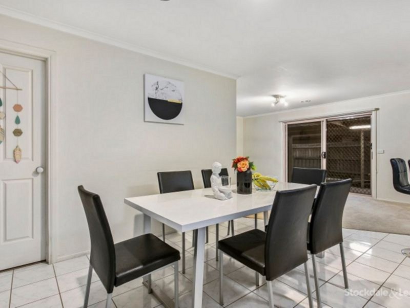 10 Angel Close, Narre Warren South VIC 3805