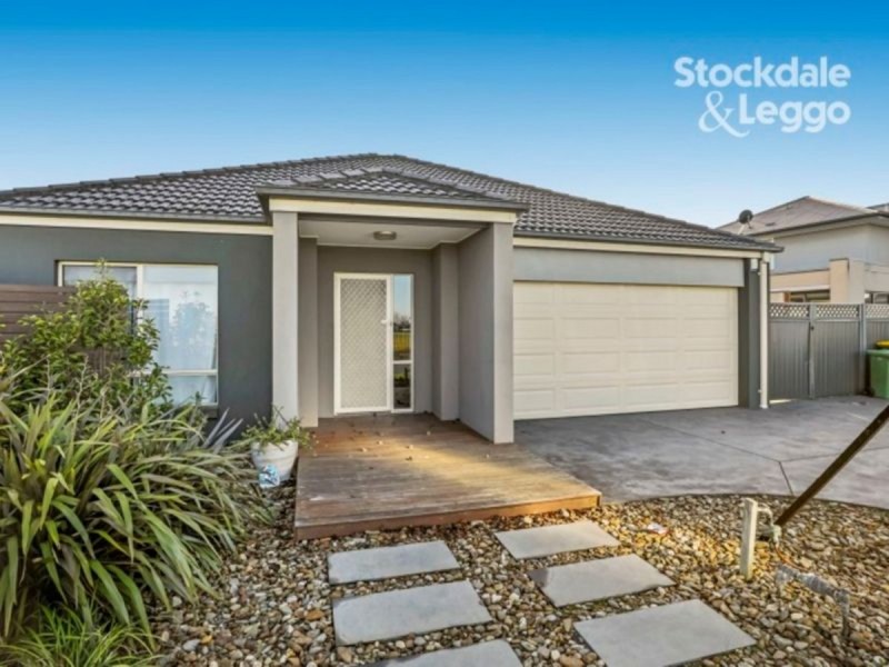 41 Everly Circuit, Pakenham VIC 3810