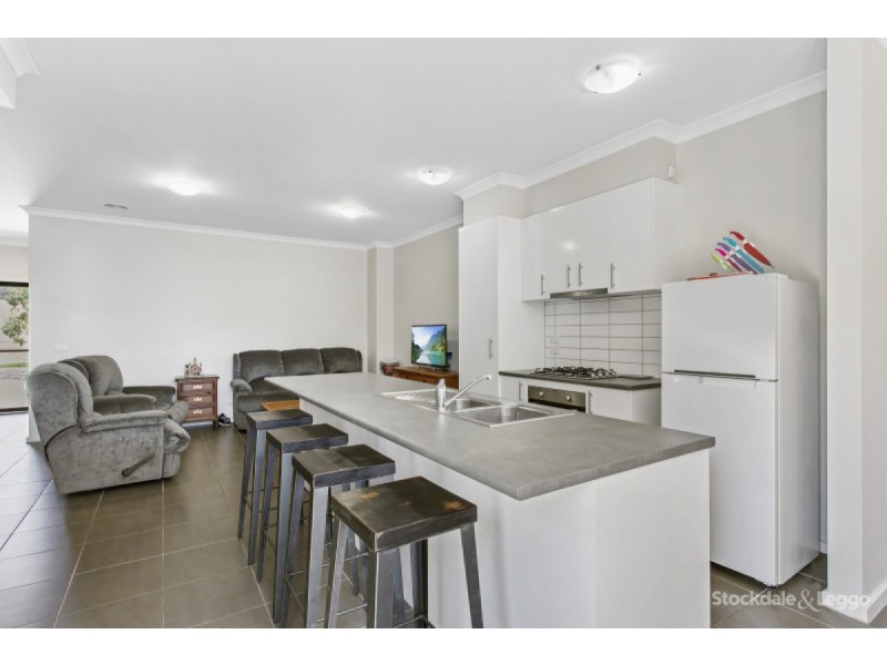 14 Feodora Crescent, Narre Warren VIC 3805