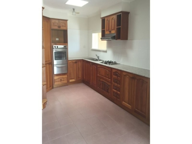 9 Mahon Crescent, Narre Warren VIC 3805