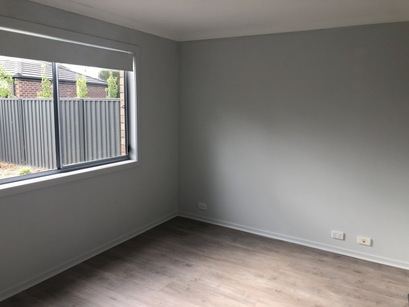 5 Wild Cherry Avenue, Pakenham VIC 3810