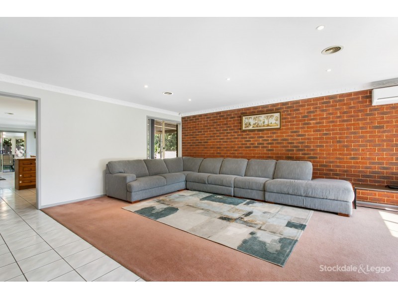 86 Norfolk Drive, Narre Warren VIC 3805