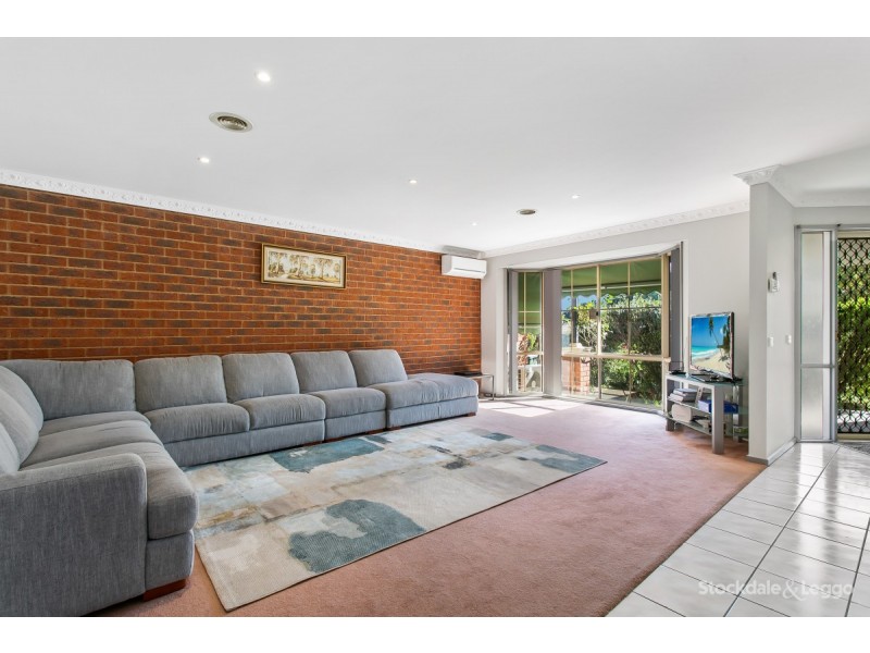 86 Norfolk Drive, Narre Warren VIC 3805