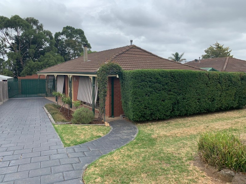 11 Bosco Close, Narre Warren VIC 3805