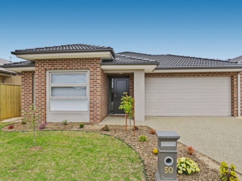 50 Clydevale Avenue, Clyde North VIC 3978