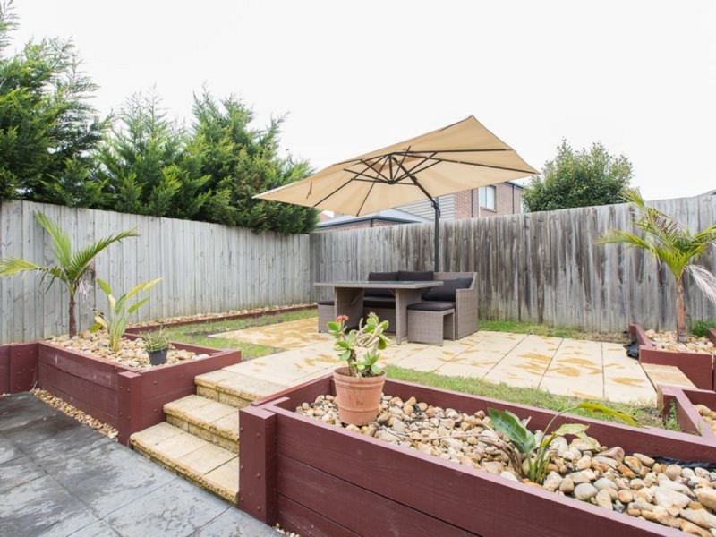 20 Henning Avenue, Lynbrook VIC 3975