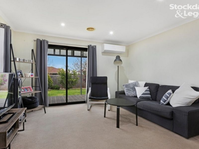 40 Sing Crescent, Berwick VIC 3806