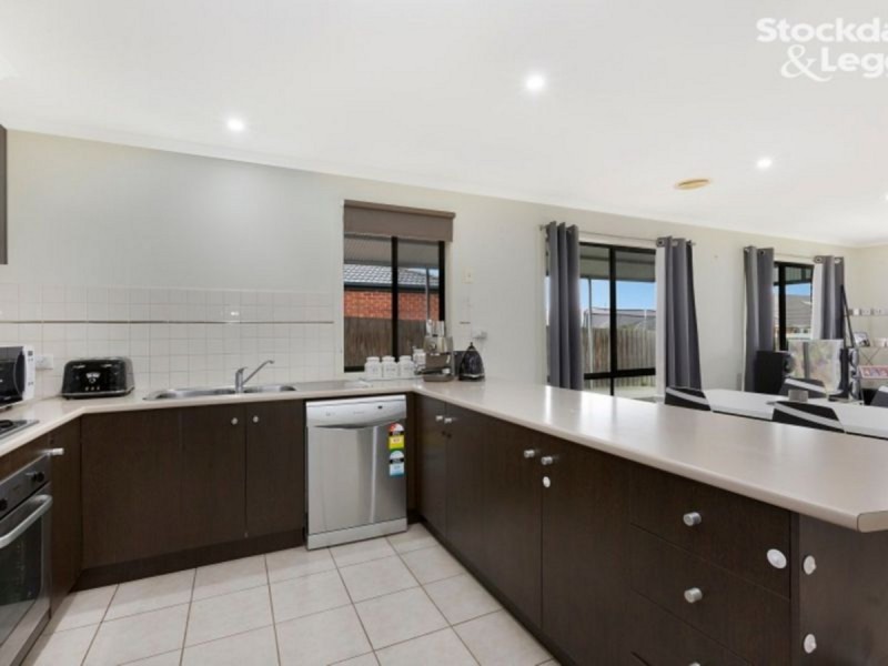 40 Sing Crescent, Berwick VIC 3806