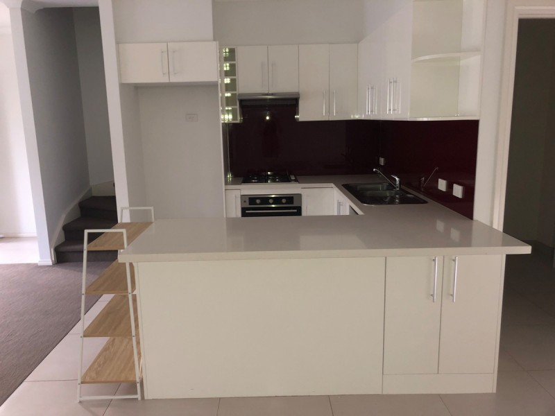 10/10-12 Innes Court, Berwick VIC 3806