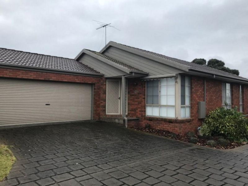 1/2 Redgum Place, Narre Warren VIC 3805