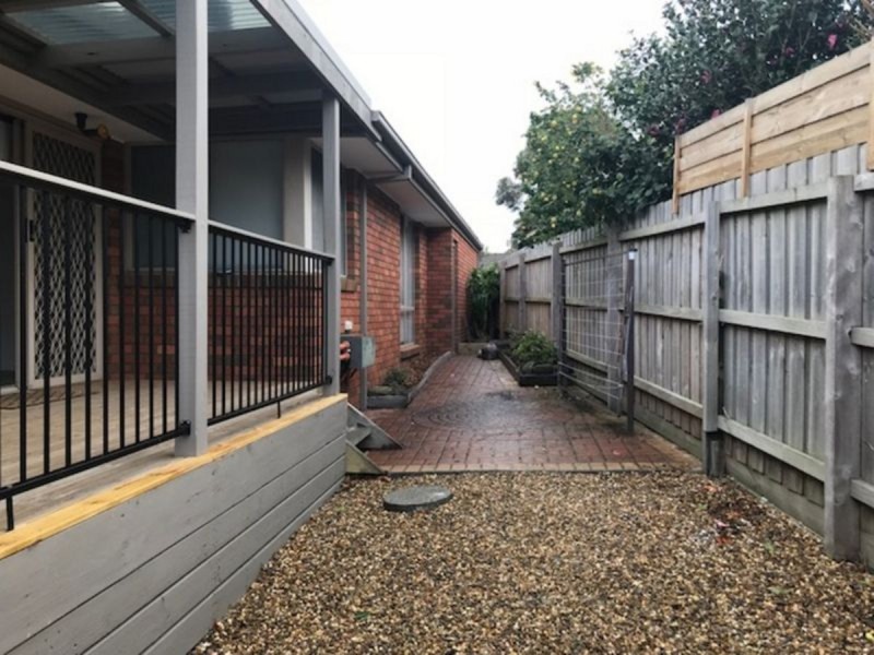 1/2 Redgum Place, Narre Warren VIC 3805