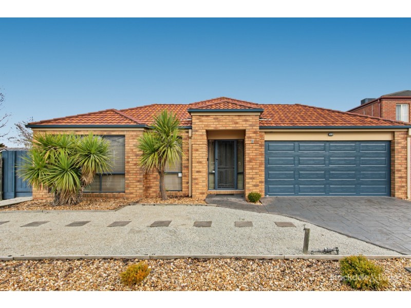 1 Ardenne Court, Narre Warren South VIC 3805