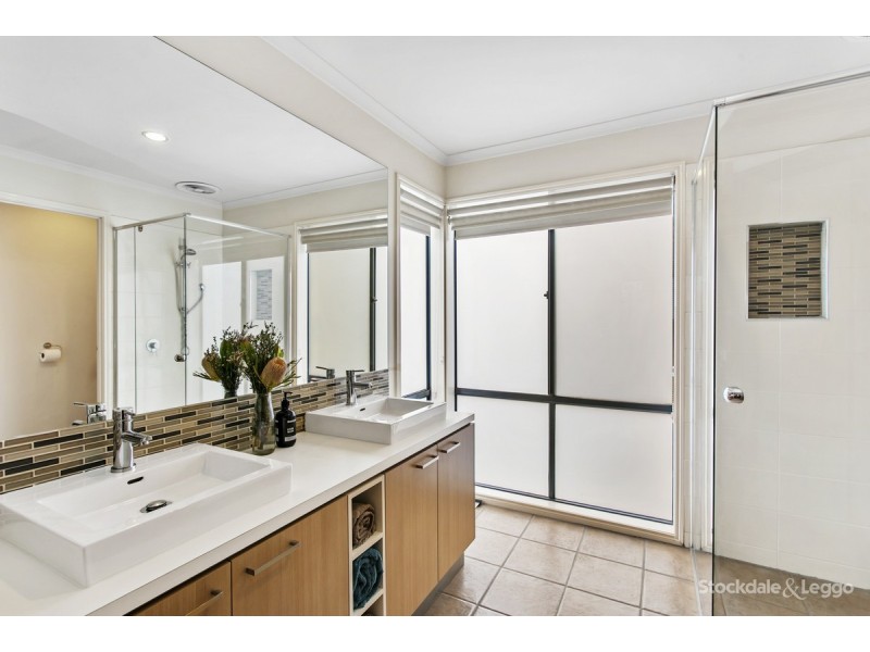 1 Ardenne Court, Narre Warren South VIC 3805