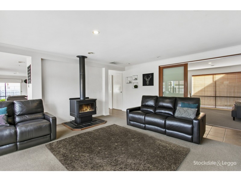 1 Ardenne Court, Narre Warren South VIC 3805