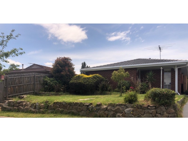 1/24 Amber Crescent, Narre Warren VIC 3805