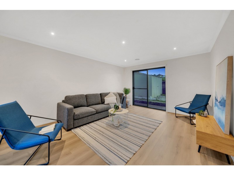 9 Canterbury Close, Narre Warren VIC 3805