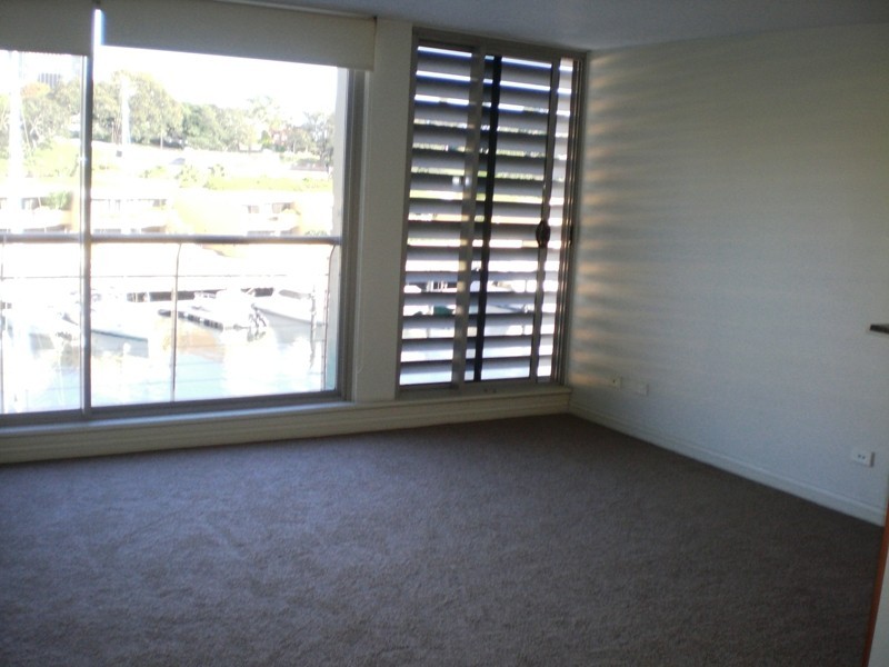 6 Cowper Wharf Rd, Woolloomooloo NSW 2011