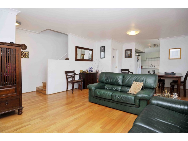 15/137 Forbes Street, Woolloomooloo NSW 2011