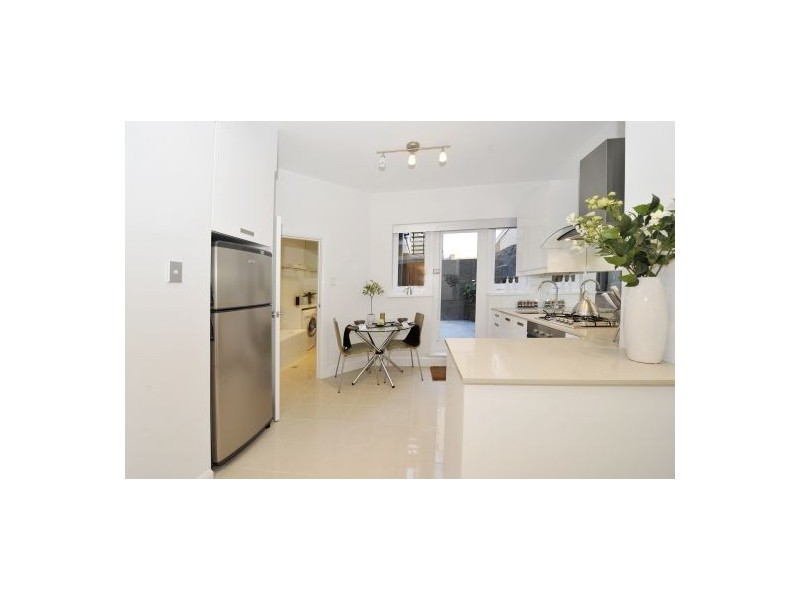 2/108 Victoria Street, Potts Point NSW 2011