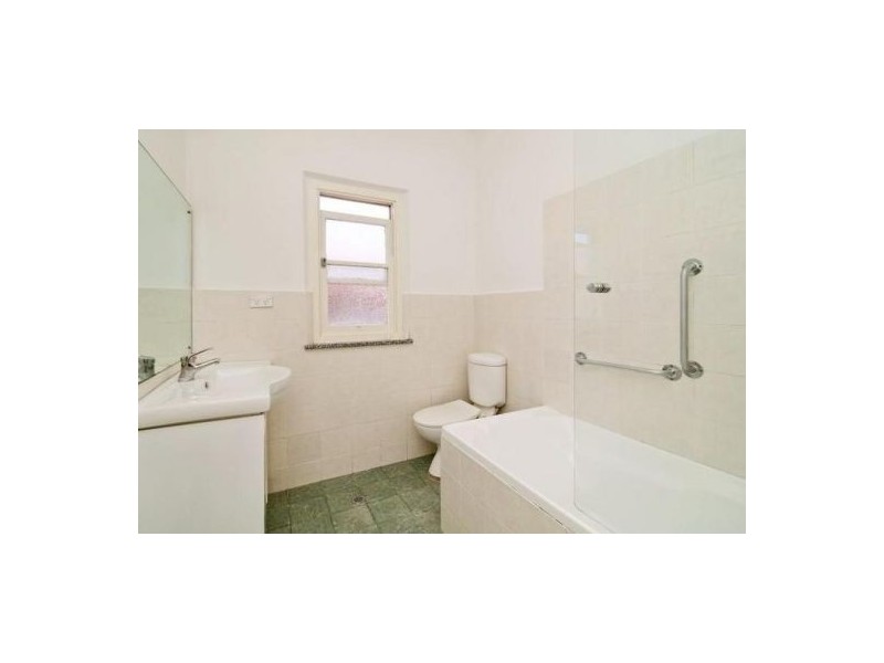 4/107 Ebley Street, Bondi Junction NSW 2022