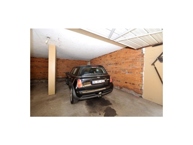 2/11 Station Street West, Parramatta NSW 2150