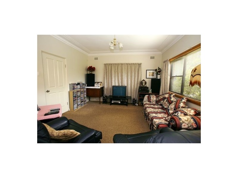 21 Nyora Street, Chester Hill NSW 2162