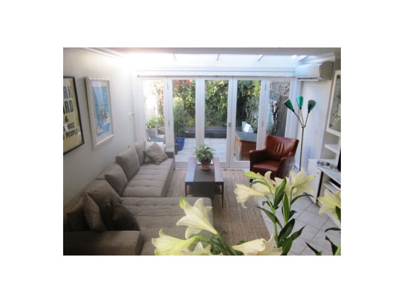 19 Telopea Street, Redfern NSW 2016