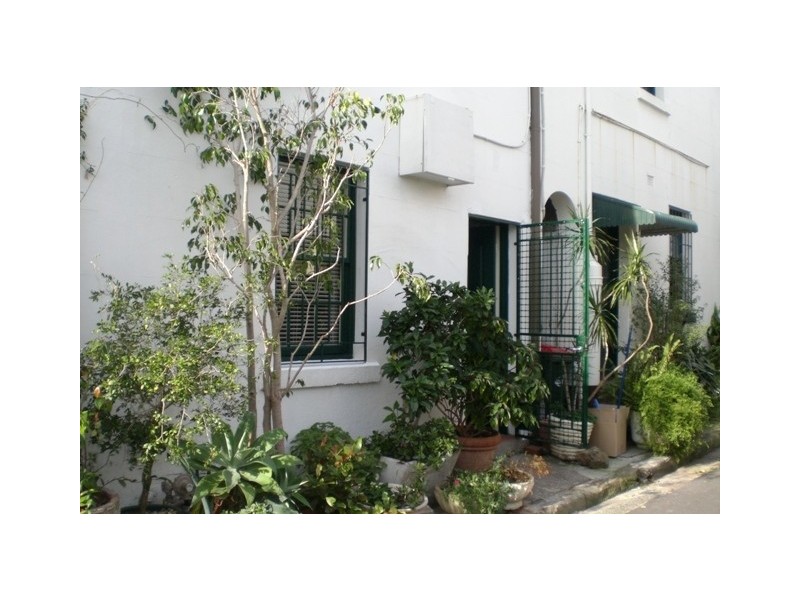 15 McElhone Place, Surry Hills NSW 2010