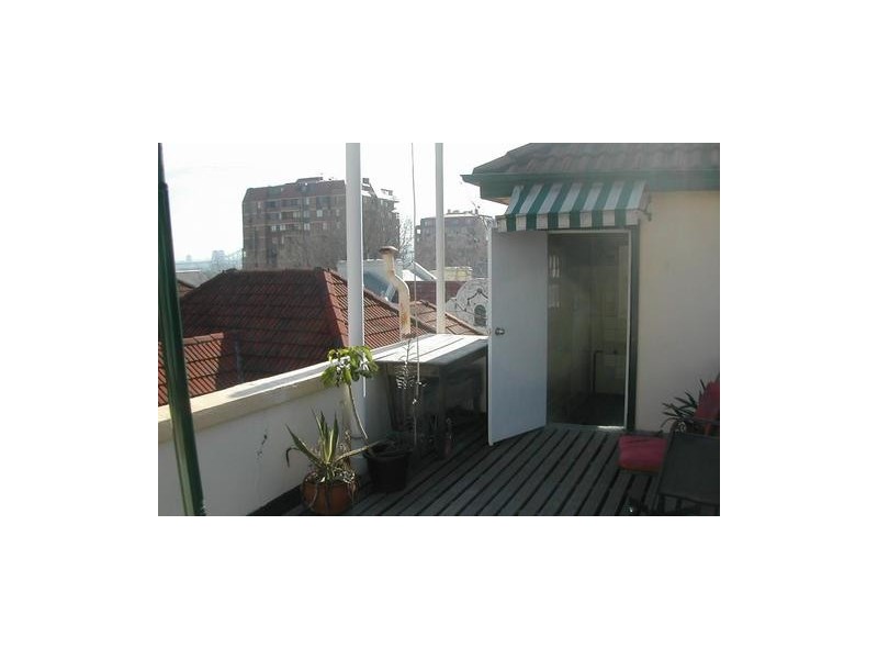 2/1 Hughes Street, Potts Point NSW 2011