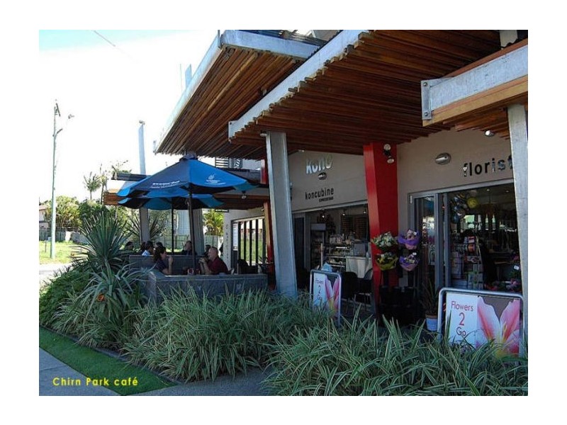 1/5 Ashton Street, Labrador QLD 4215