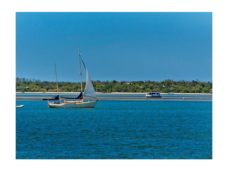Hollywell QLD 4216