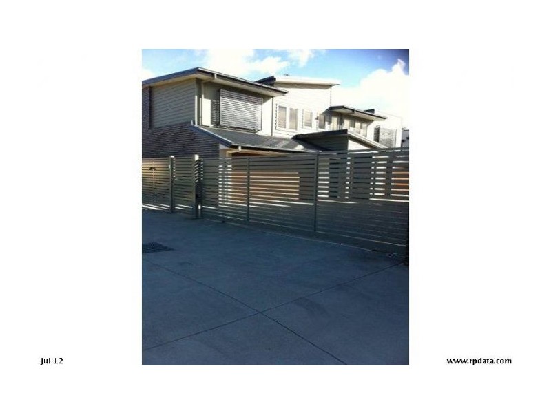 5/136 Central Street, Labrador QLD 4215