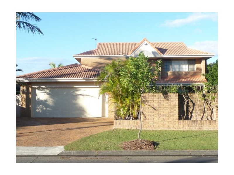 29 Charolais Crescent, Benowa Waters QLD 4217