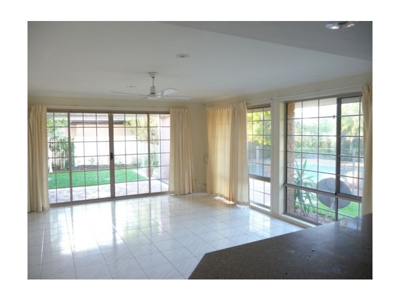 29 Charolais Crescent, Benowa Waters QLD 4217