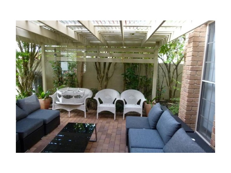 29 Charolais Crescent, Benowa Waters QLD 4217